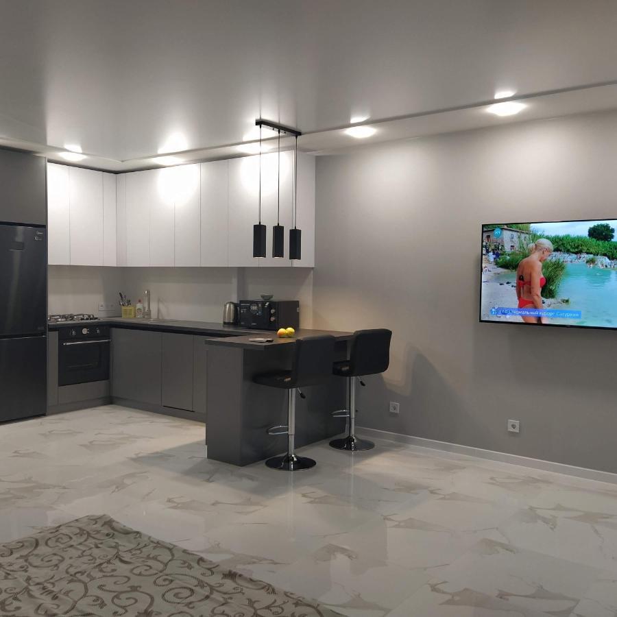 Vip Apartment Near Center Lemberg Exterior foto