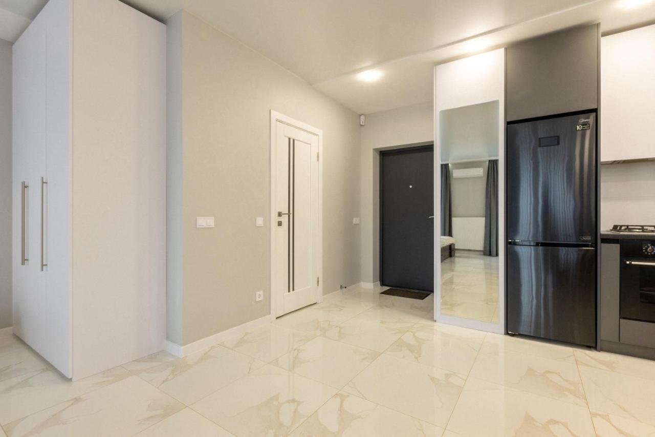 Vip Apartment Near Center Lemberg Exterior foto